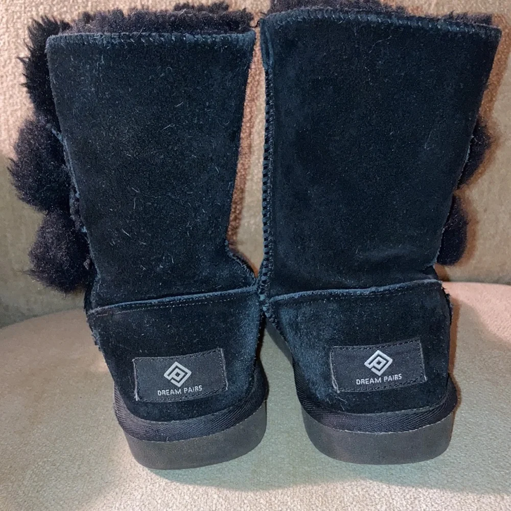DREAM PAIRS Suede Shorty-PomPom Winter Lined Ankle Boots Little Girl Size 1